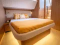 JUMEAUX Bali 5.8 - VIP cabin JUMEAUX Bali 5.8 - VIP cabin
