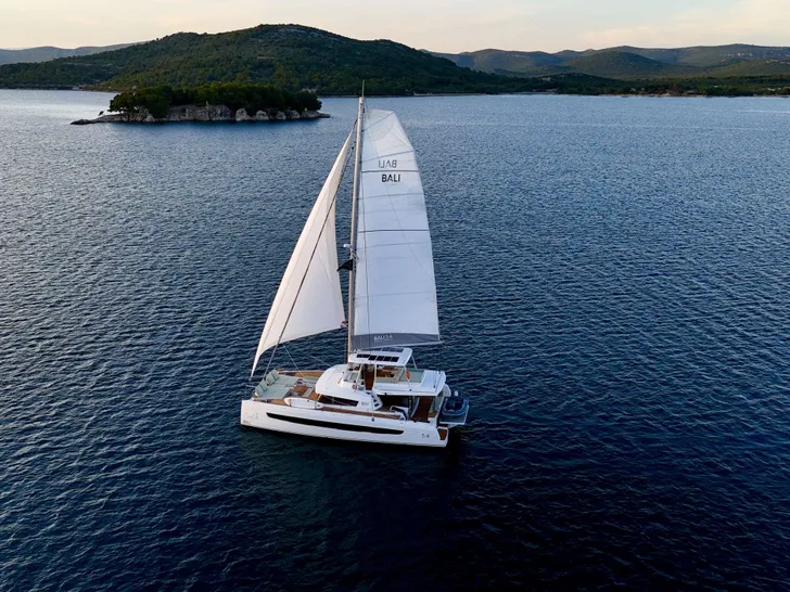 MASTERMIND II Bali 5.4 - sailing aerial shot MASTERMIND II Bali 5.4 - sailing aerial shot