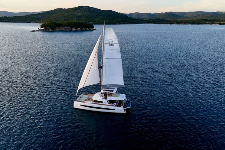 Charter Yacht MASTERMIND II - Bali 5.4 - 5 Cabins - St Martin - St Barths - Leewards - Caribbean
