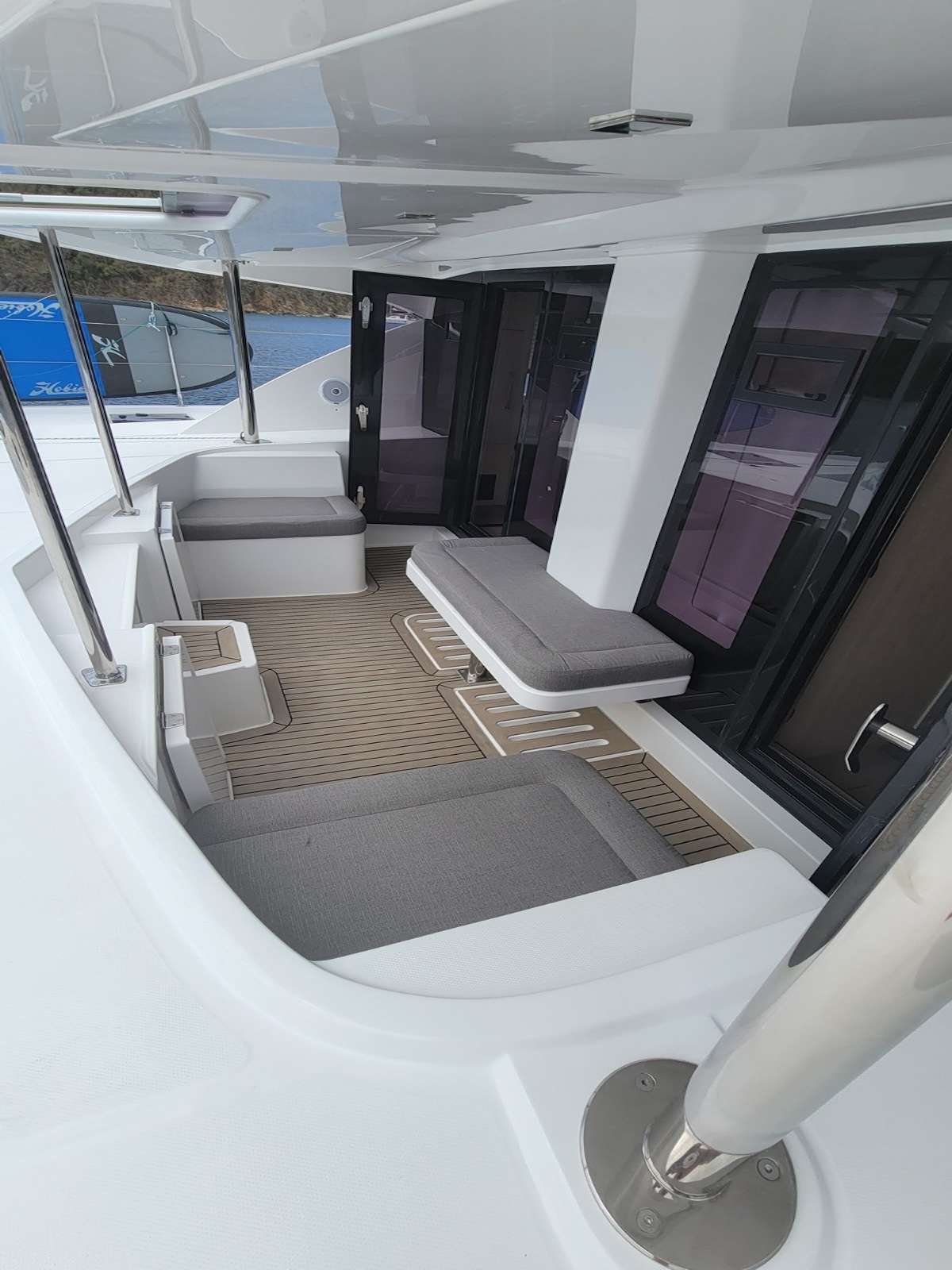 Charter Yacht SHIPS&GIGGLES - Leopard 58 - 5 Cabins - Virgin Gorda - Tortola - Anegada - BVI - Caribbean