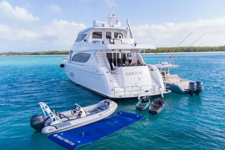 Charter Yacht GAIL FORCE II - Hatteras 80 - 4 Cabins - Nassau - Exumas - Bahamas