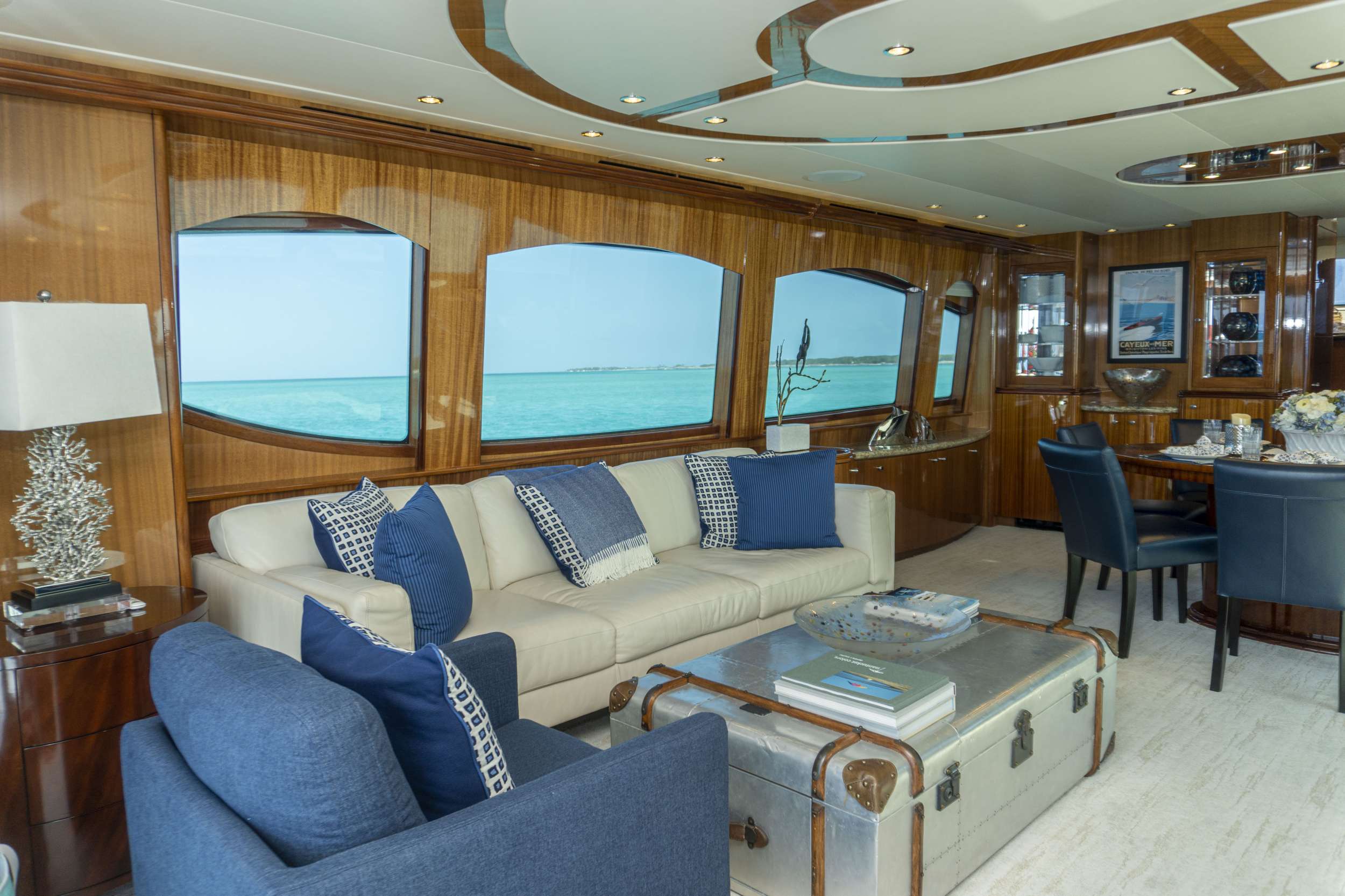 Charter Yacht GAIL FORCE II - Hatteras 80 - 4 Cabins - Nassau - Exumas - Bahamas