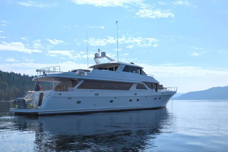 Charter Yacht A GREAT ESCAPE - Ocean Alexander 102 - 4 Cabins - Vancouver - Canada