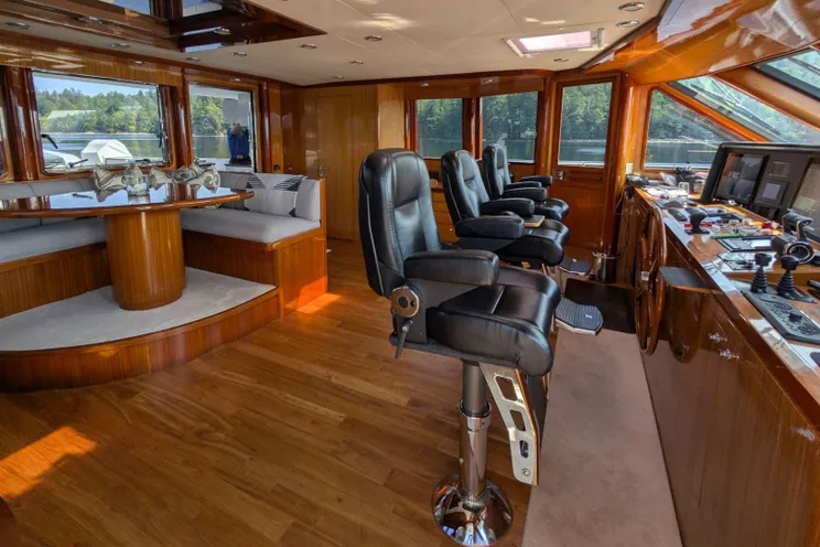Charter Yacht A GREAT ESCAPE - Ocean Alexander 102 - 4 Cabins - Vancouver - Canada