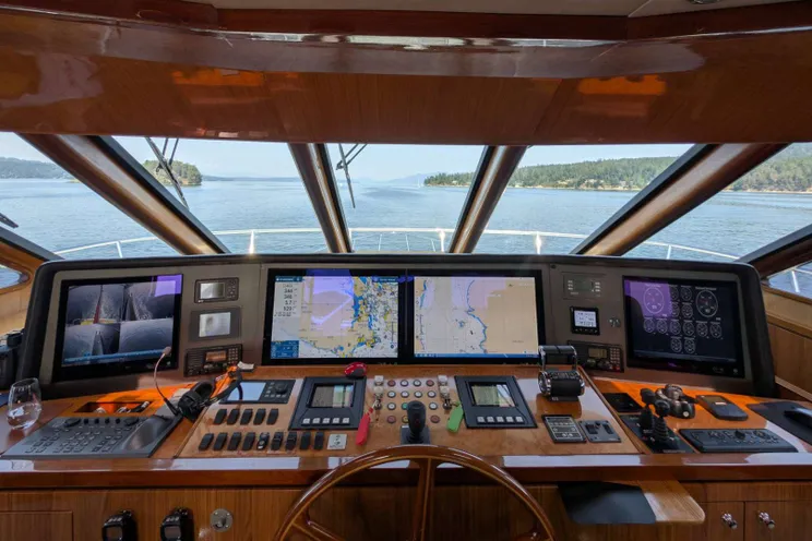 Charter Yacht A GREAT ESCAPE - Ocean Alexander 102 - 4 Cabins - Vancouver - Canada