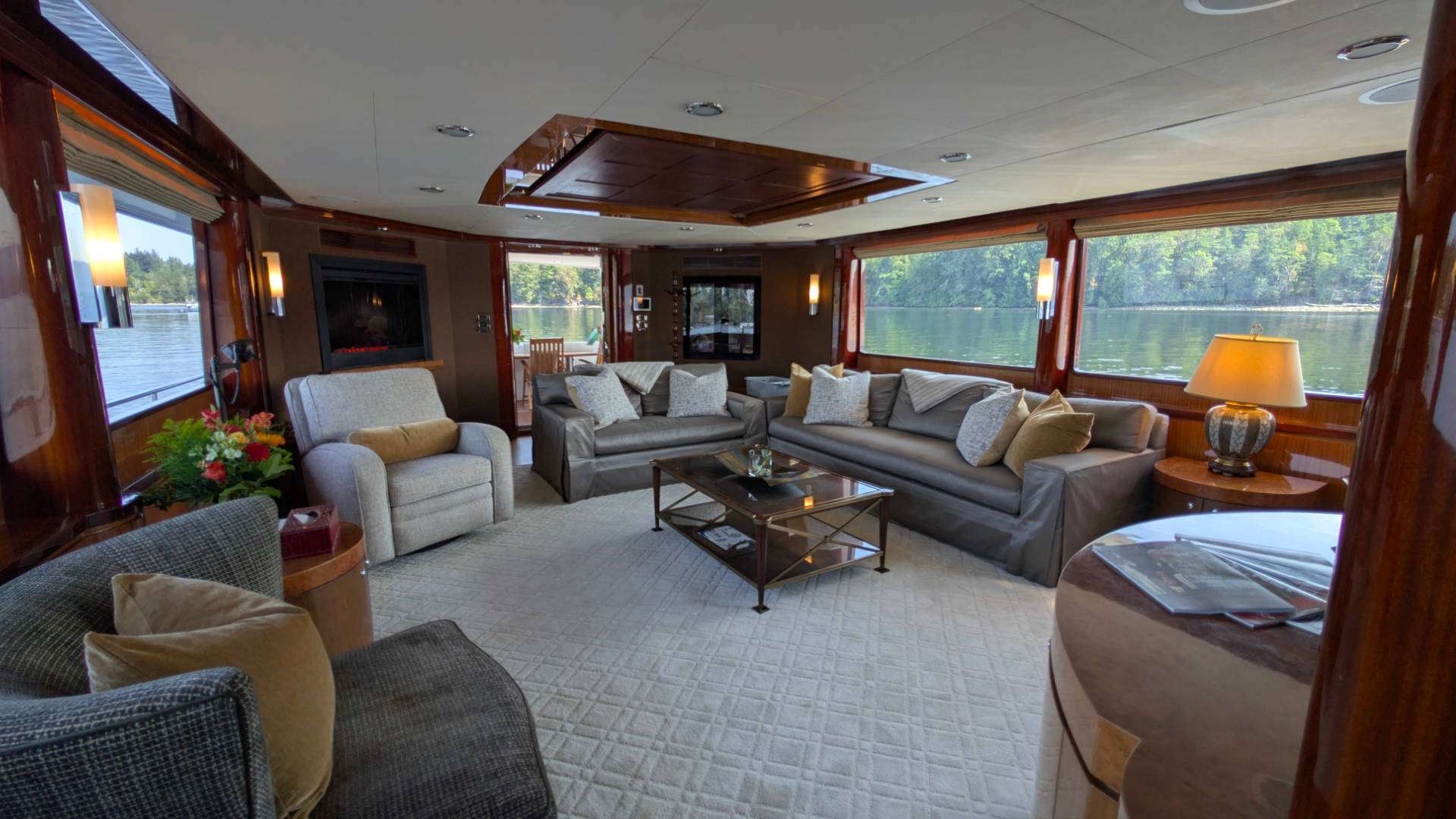 Charter Yacht A GREAT ESCAPE - Ocean Alexander 102 - 4 Cabins - Vancouver - Canada