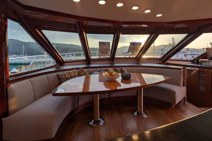 Charter Yacht A GREAT ESCAPE - Ocean Alexander 102 - 4 Cabins - Vancouver - Canada