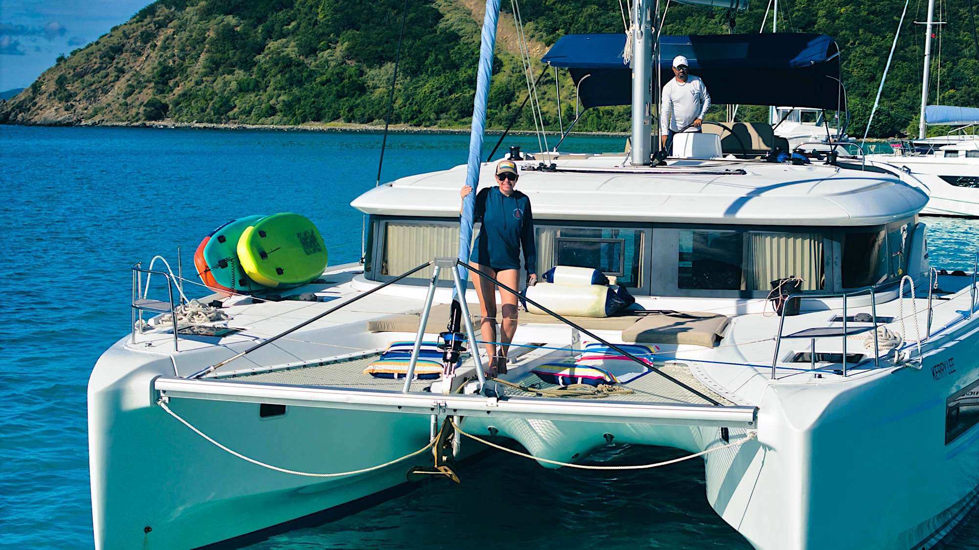 KERRY LEE Lagoon 46 - bow view
