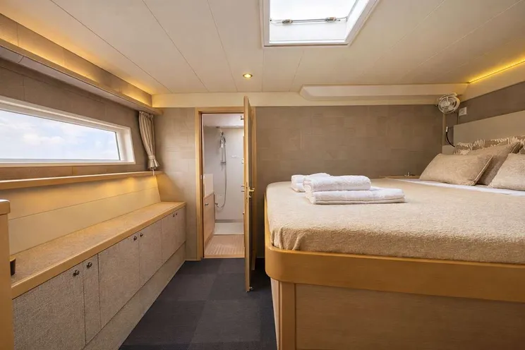 Charter Yacht ROYAL DESTINY - Lagoon 620 - 6 Cabins - Athens - Mykonos - Paros - Cyclades - Greece