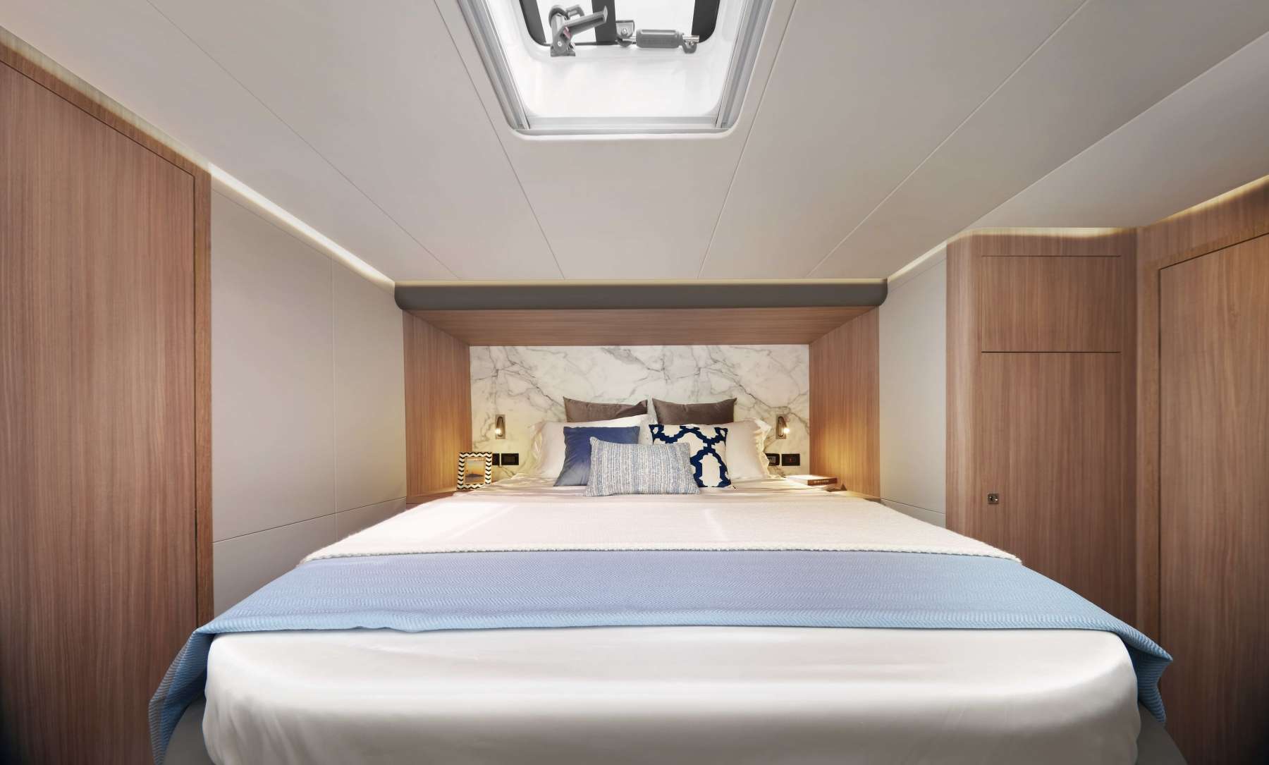 Charter Yacht ZORA NUA - Heysea 60 - 5 Cabins - Trogir - Split - Dubrovnik - Hvar - Croatia