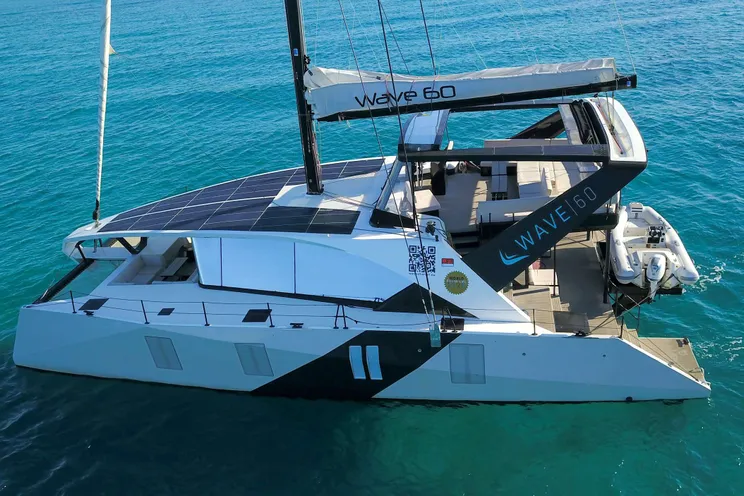 Charter Yacht SUMMER - Wave 60 - 3 Cabins - Olbia - Porto Cervo - La Maddalena - Sardinia - Italy