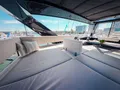 SUMMER Wave 60 - flybridge sunbathing area SUMMER Wave 60 - flybridge sunbathing area