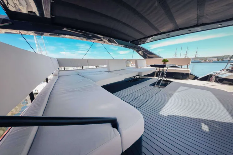 Charter Yacht SUMMER - Wave 60 - 3 Cabins - Olbia - Porto Cervo - La Maddalena - Sardinia - Italy