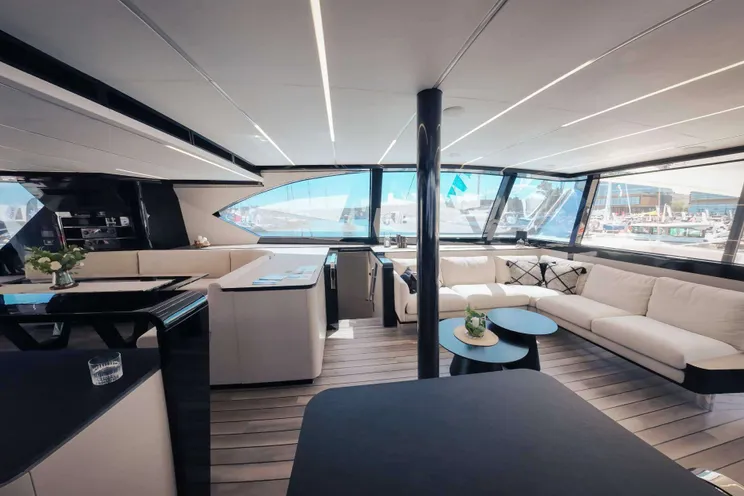 Charter Yacht SUMMER - Wave 60 - 3 Cabins - Olbia - Porto Cervo - La Maddalena - Sardinia - Italy