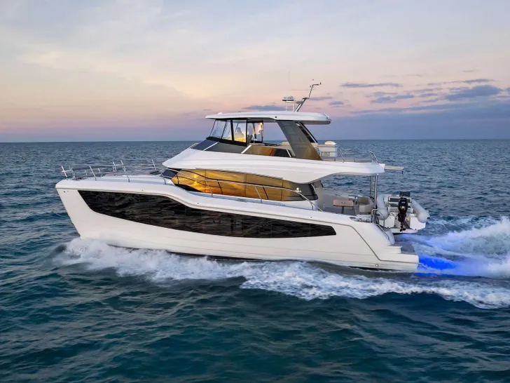 TREASURED C’s Aquila 50 - profile TREASURED C’s Aquila 50 - profile