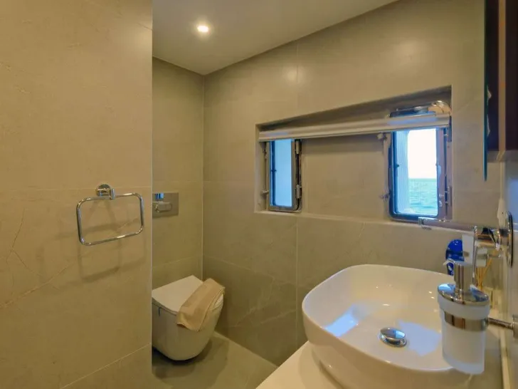 DODO Custom Motor Sailer 43m - VIP cabin bathroom DODO Custom Motor Sailer 43m - VIP cabin bathroom