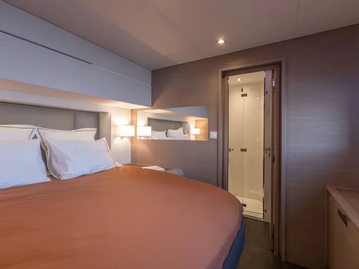 NEHALENNIA Fountaine Pajot Samana - master cabin NEHALENNIA Fountaine Pajot Samana - master cabin