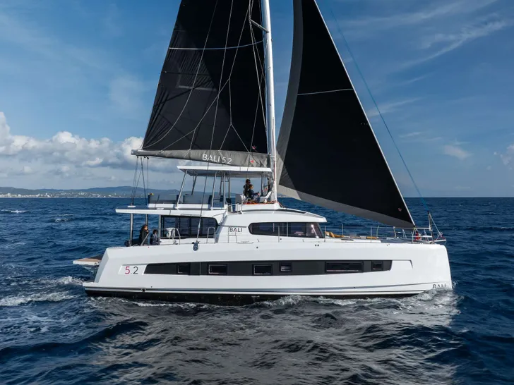 CRAFT WITH A SEA Bali 5.2- Main Profile CRAFT WITH A SEA Bali 5.2- Main Profile