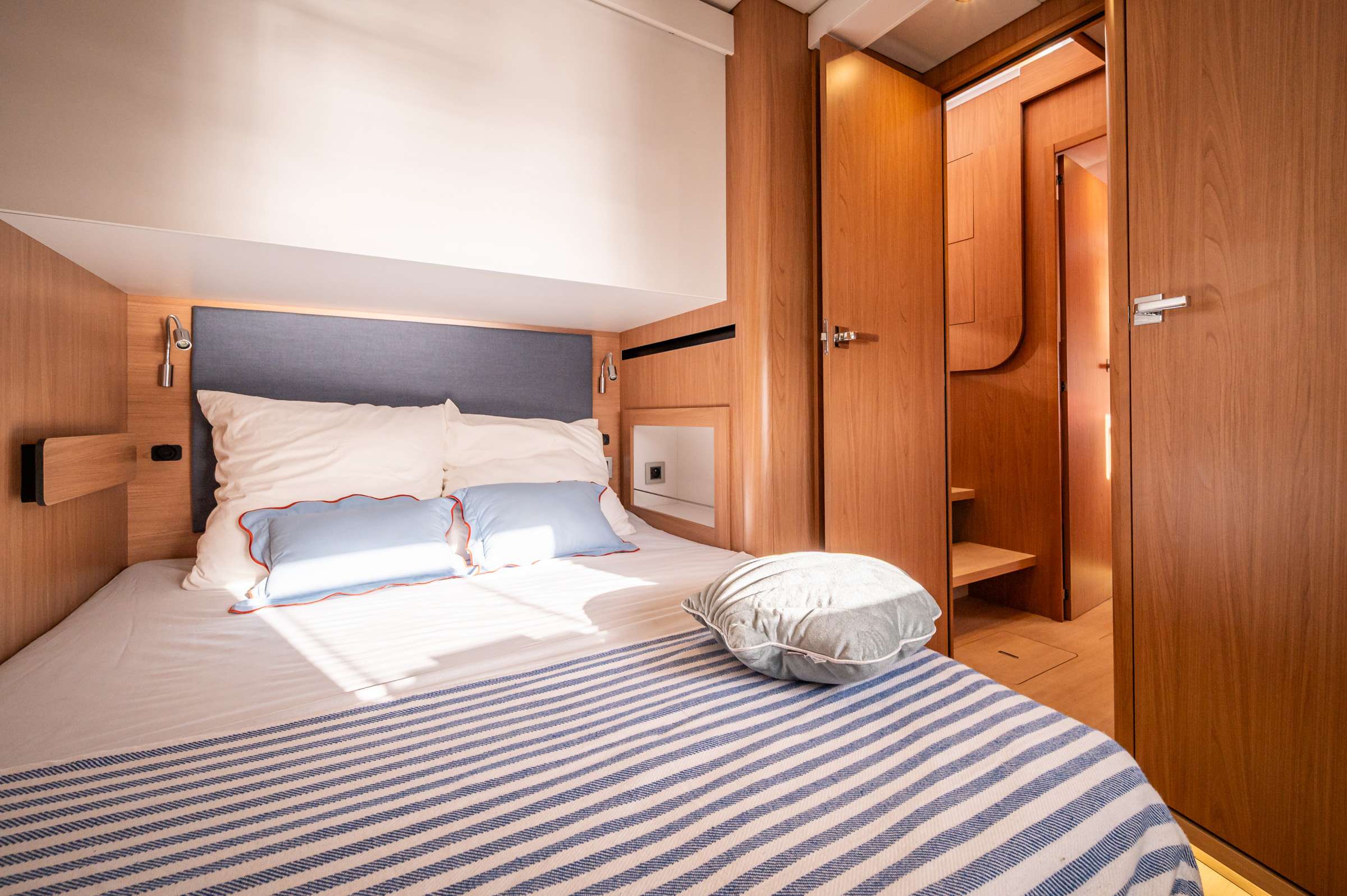 Charter Yacht CRAFT WITH A SEA - Bali 5.2 - Tortola - Virgin Gorda - Anegada - British Virgin Islands - Caribbean