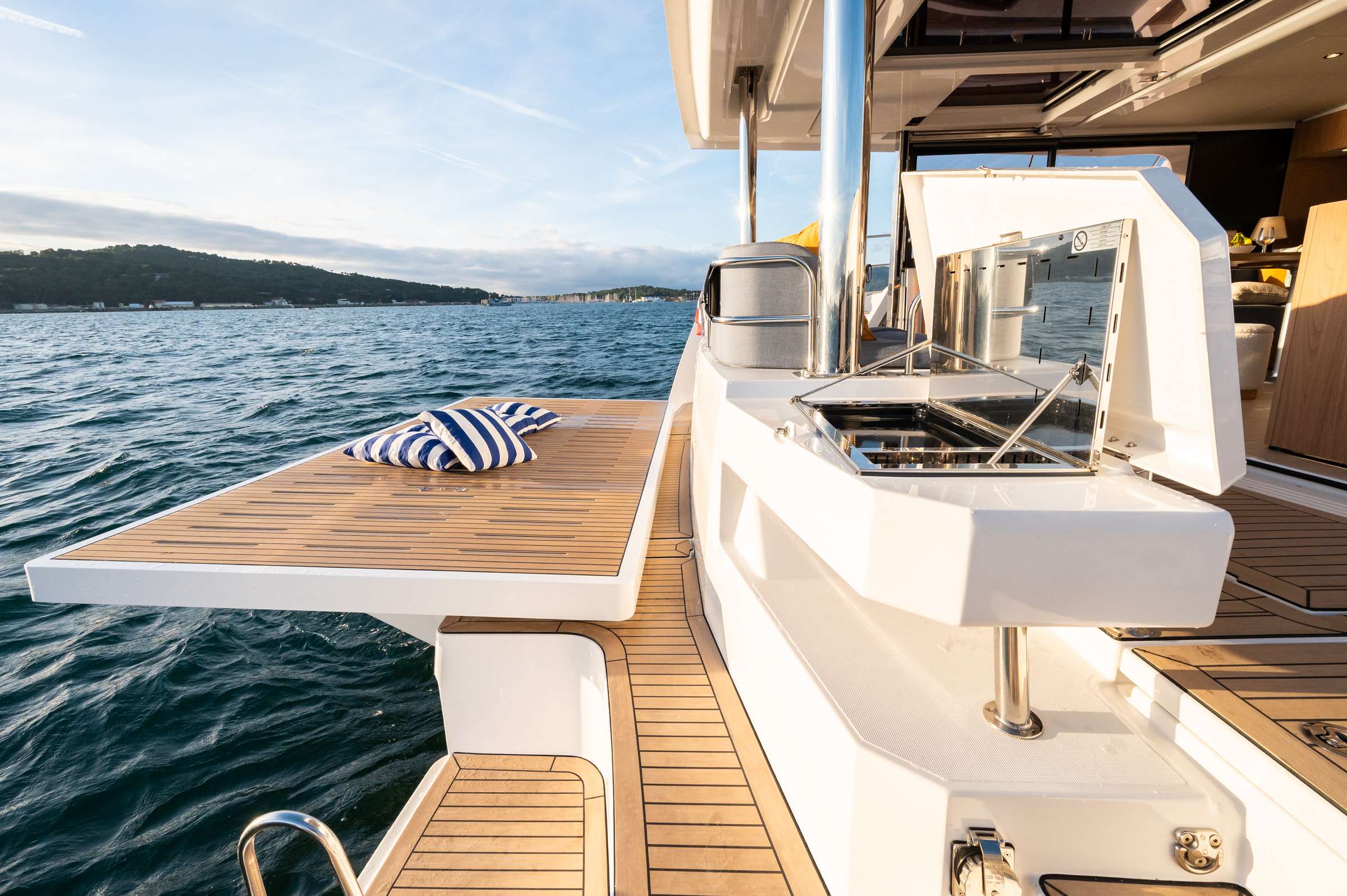Charter Yacht CRAFT WITH A SEA - Bali 5.2 - Tortola - Virgin Gorda - Anegada - British Virgin Islands - Caribbean
