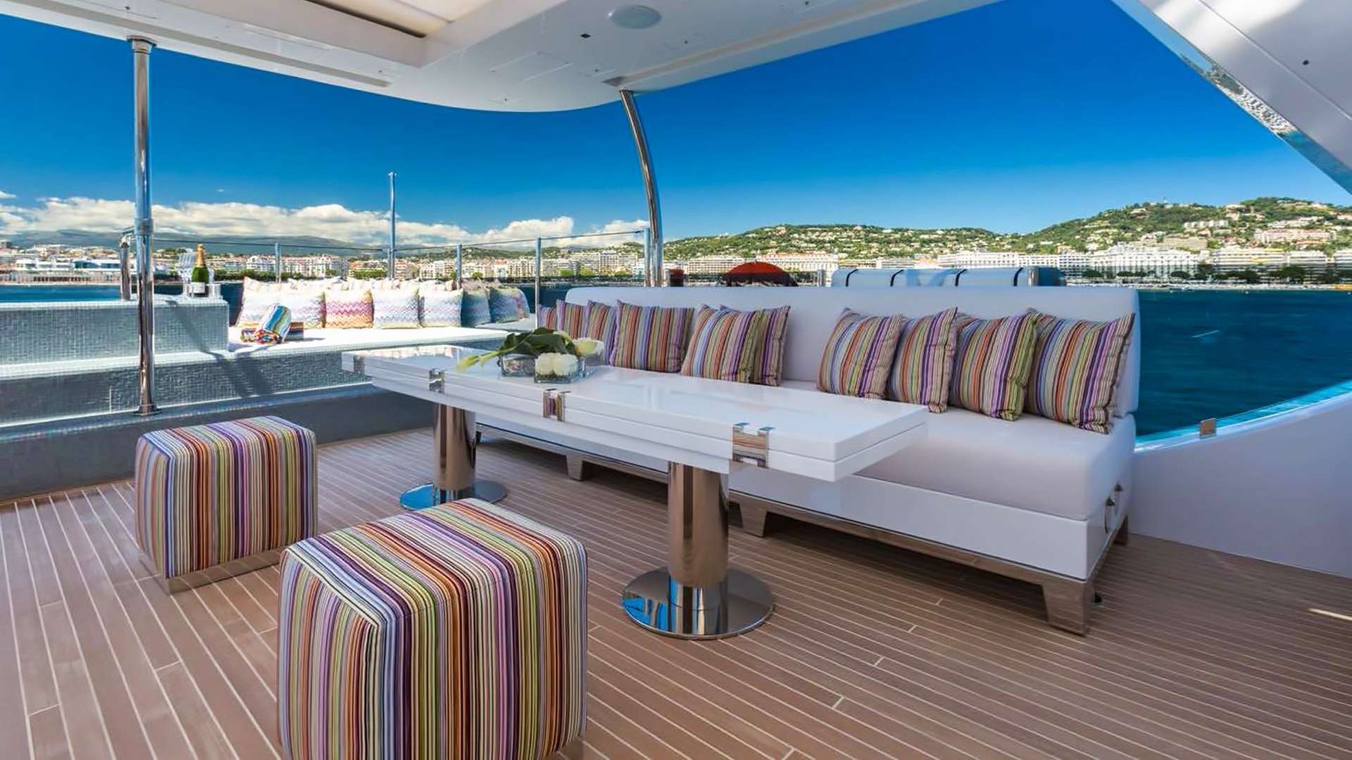 Charter Yacht GALA I - Benetti Delfino 93 - 5 Cabins - Athens - Mykonos - Paros - Cyclades - Greece