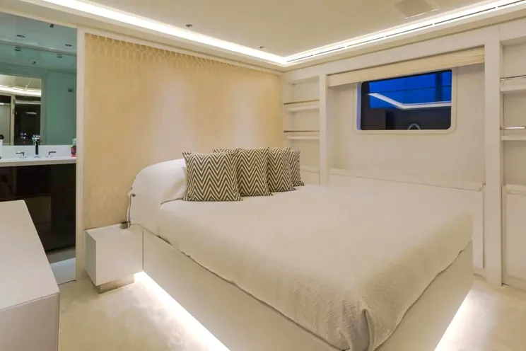 Charter Yacht GALA I - Benetti Delfino 93 - 5 Cabins - Athens - Mykonos - Paros - Cyclades - Greece