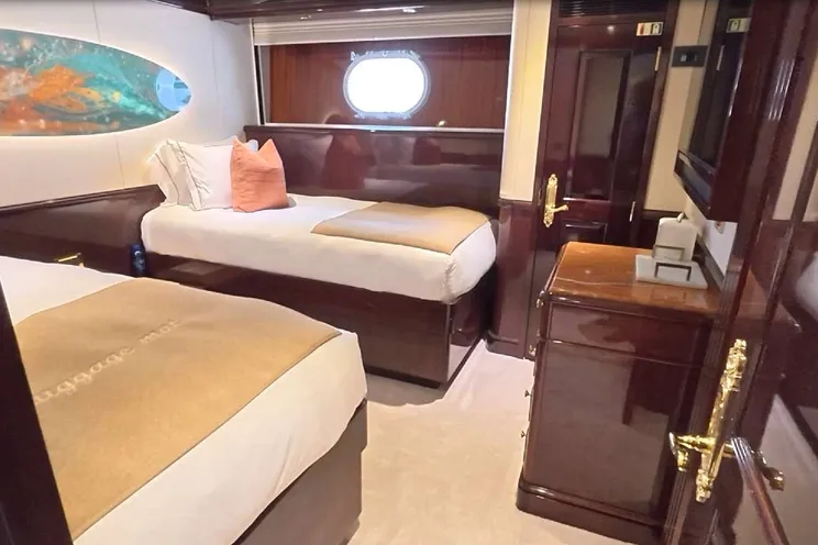 Charter Yacht KEFI - Cristensen 150 - 6 Cabins - Nassau - Exumas - Bahamas