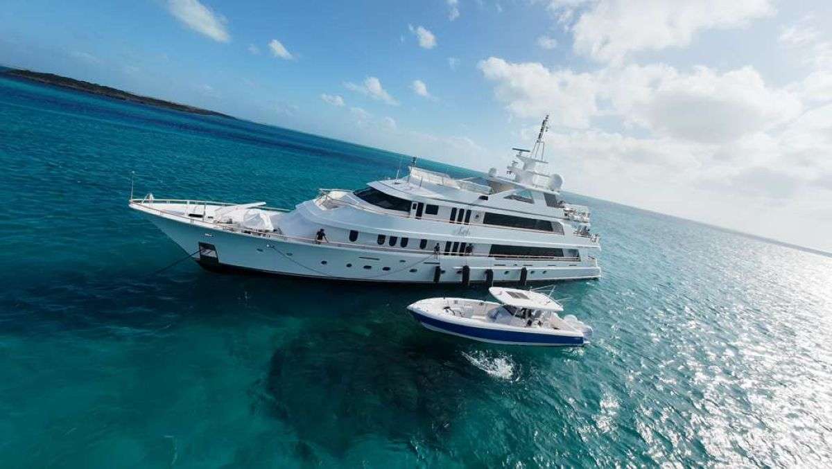 KEFI Cristensen 150 - anchored with the tender