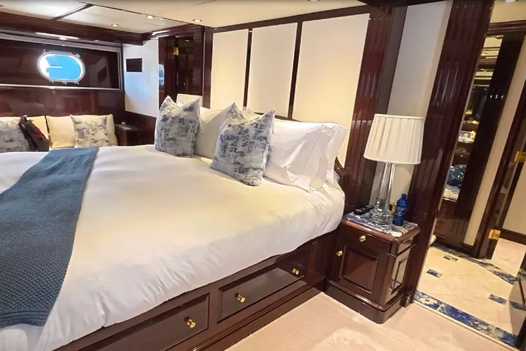 Charter Yacht KEFI - Cristensen 150 - 6 Cabins - Nassau - Exumas - Bahamas