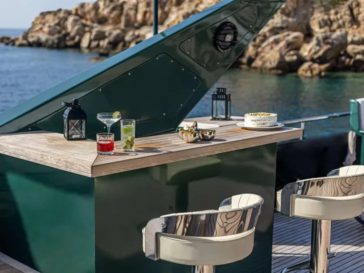 CAN'T REMEMBER - sundeck bar CAN'T REMEMBER - sundeck bar