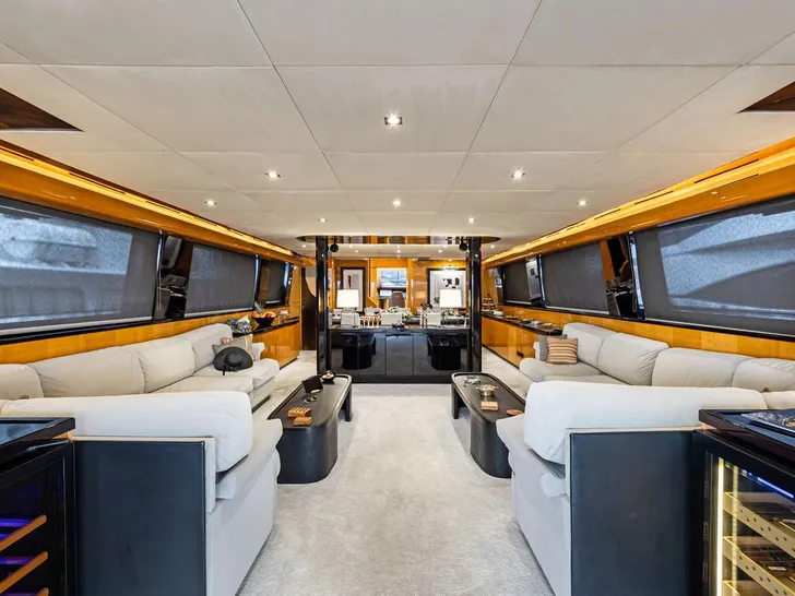 CAN'T REMEMBER - saloon CAN'T REMEMBER - saloon