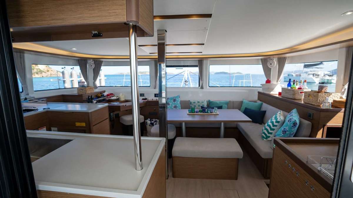 Charter Yacht TORTUGA - Lagoon 46 - 3 Cabins - St Thomas - St John - St Croix - UVI - Caribbean