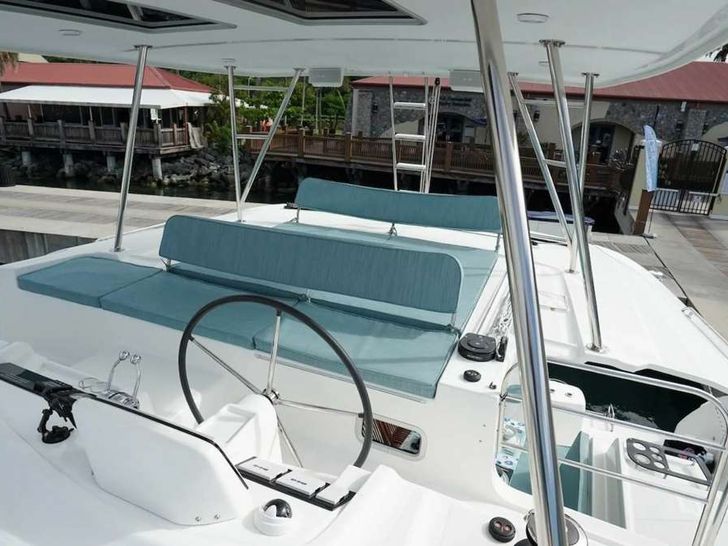 TORTUGA Lagoon 46 - flybridge TORTUGA Lagoon 46 - flybridge