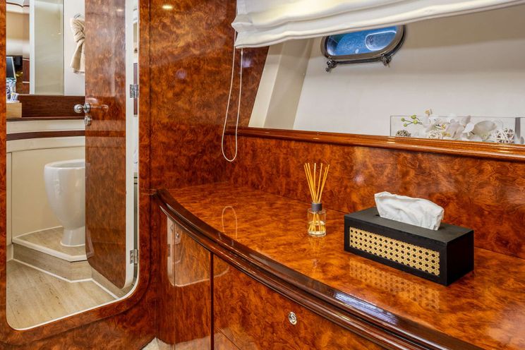 Charter Yacht LADY LONA - Amer 86 - 4 Cabins - Split - Dubrovnik - Hvar - Croatia