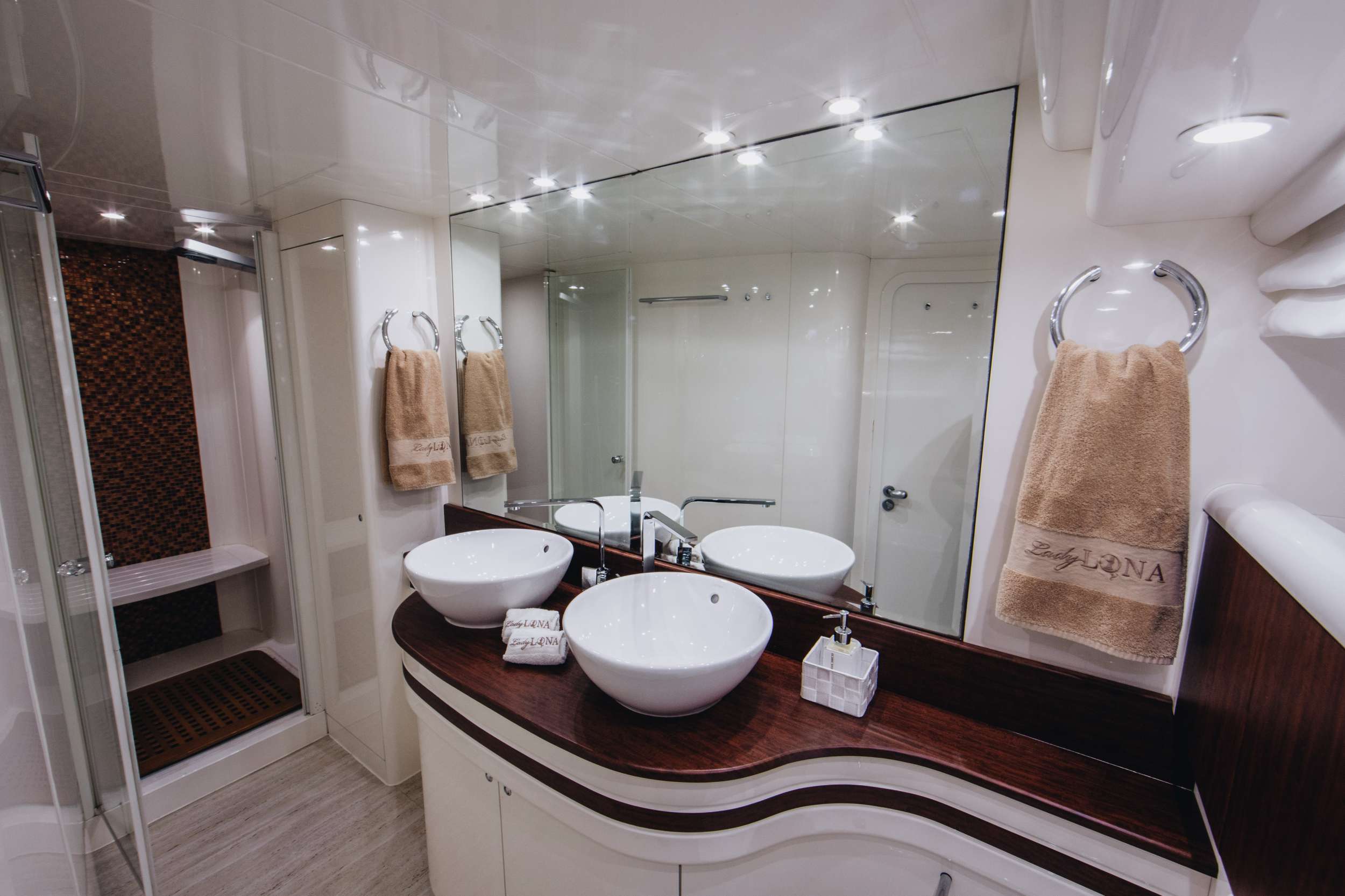 Charter Yacht LADY LONA - Amer 86 - 4 Cabins - Split - Dubrovnik - Hvar - Croatia