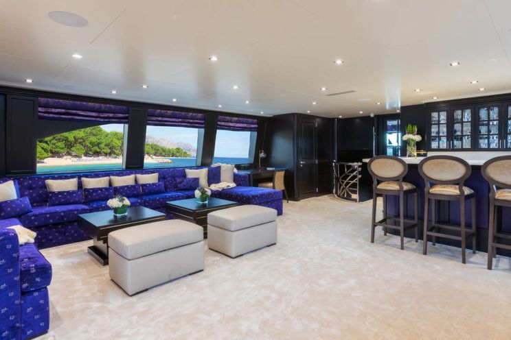 Charter Yacht TANZANITE - Westship 145 - 5 Cabins - Nassau - Exumas - Bahamas