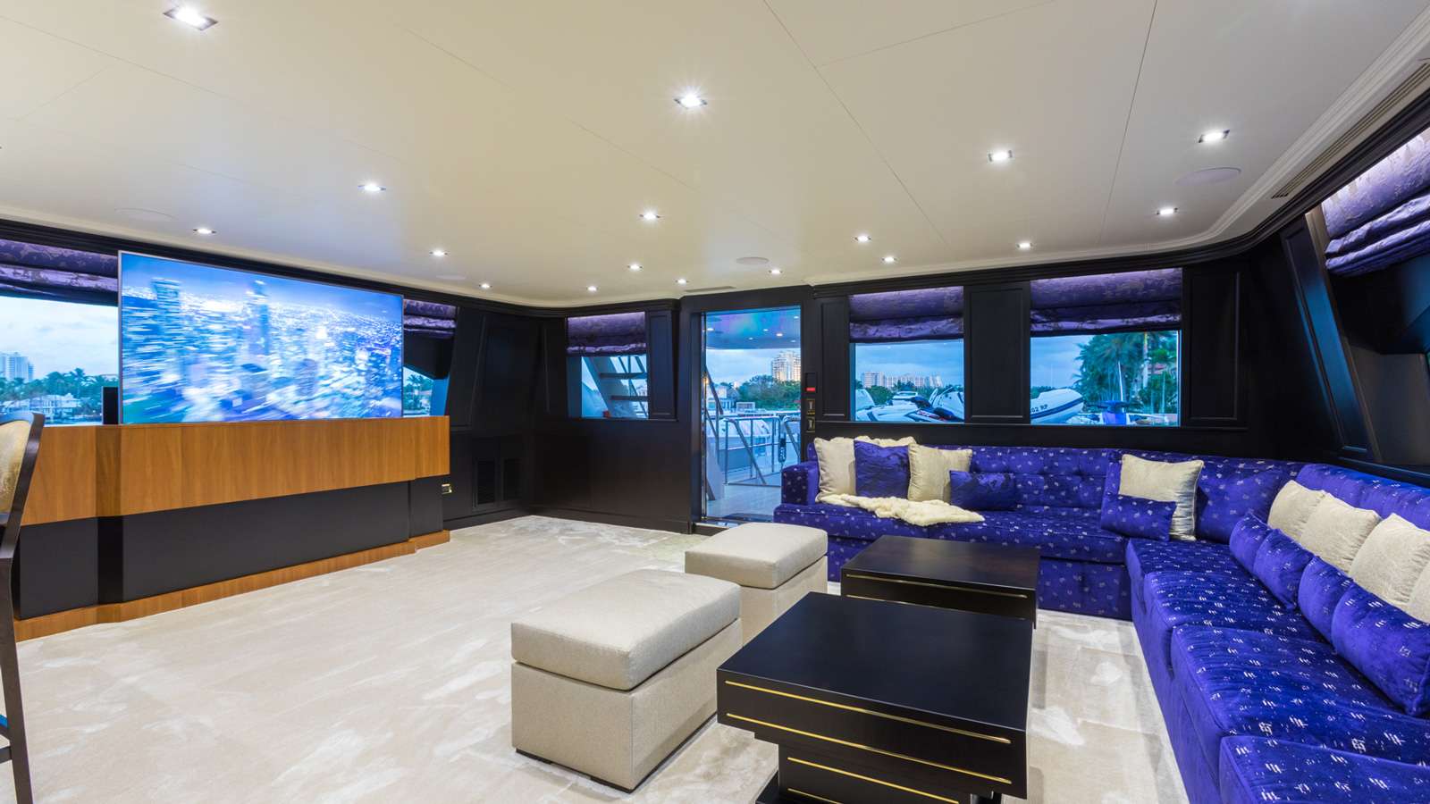 Charter Yacht TANZANITE - Westship 145 - 5 Cabins - Nassau - Exumas - Bahamas