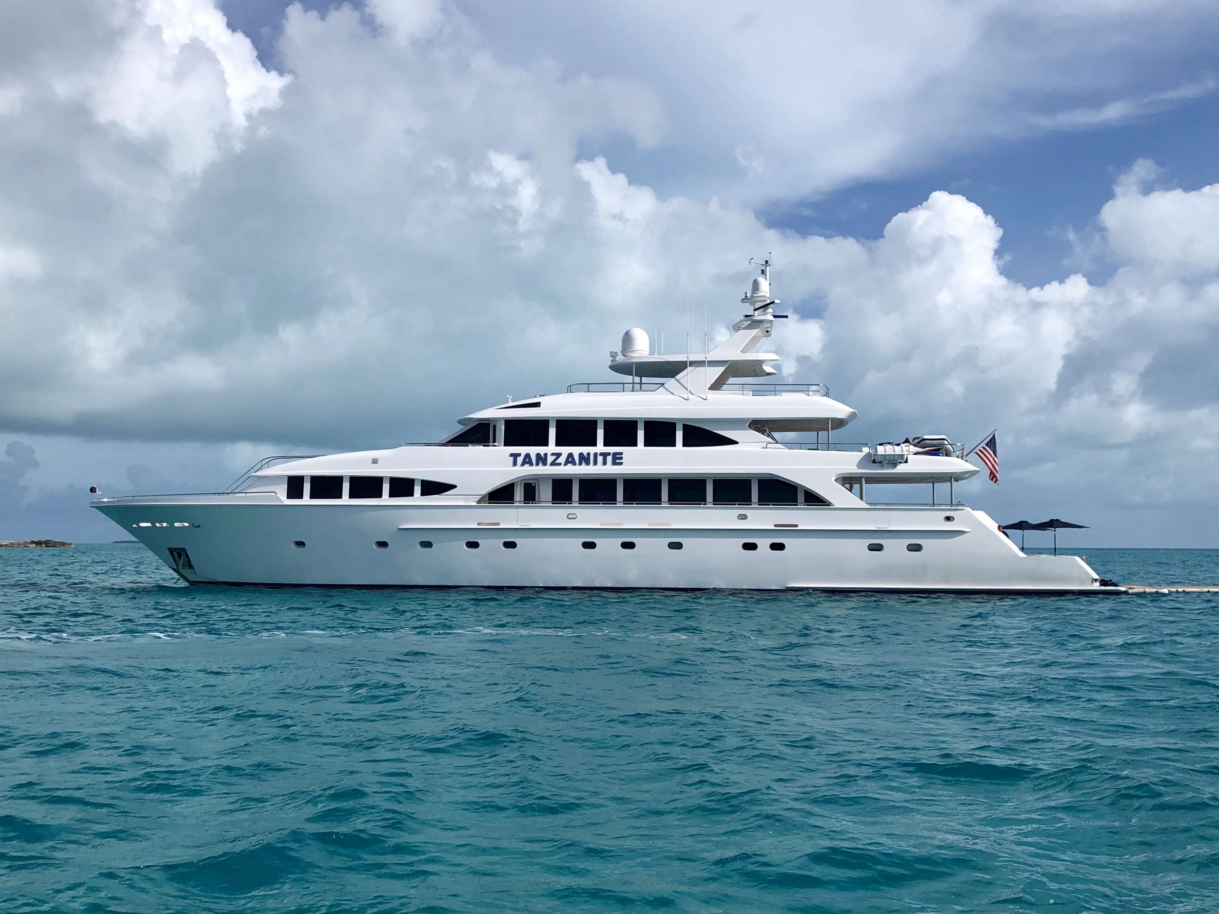 Charter Yacht TANZANITE - Westship 145 - 5 Cabins - Nassau - Exumas - Bahamas