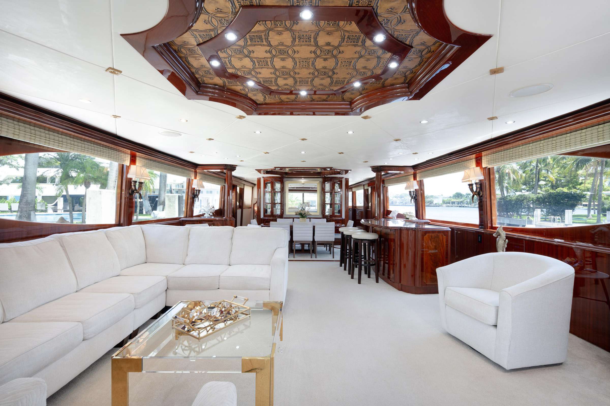 Charter Yacht LADY KRISTINA - Lazzara 112 - 5 Cabins - Nassau - Exumas - Bahamas