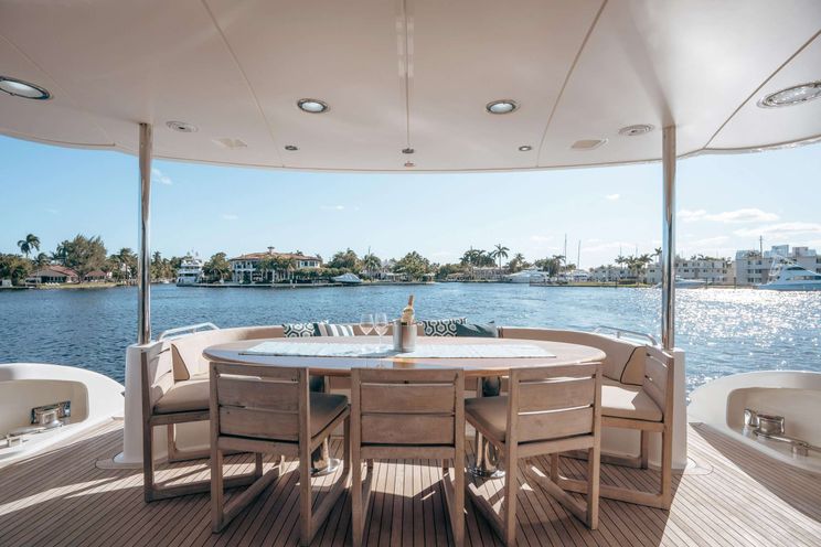 Charter Yacht LADY KRISTINA - Lazzara 112 - 5 Cabins - Nassau - Exumas - Bahamas