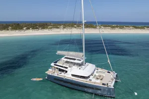 ALISEI - Bali 5.8 - 4 Cabins - Ischia - Naples - Capri - Positano - Amalfi Coast - Italy ALISEI - Bali 5.8 - 4 Cabins - Ischia - Naples - Capri - Positano - Amalfi Coast - Italy