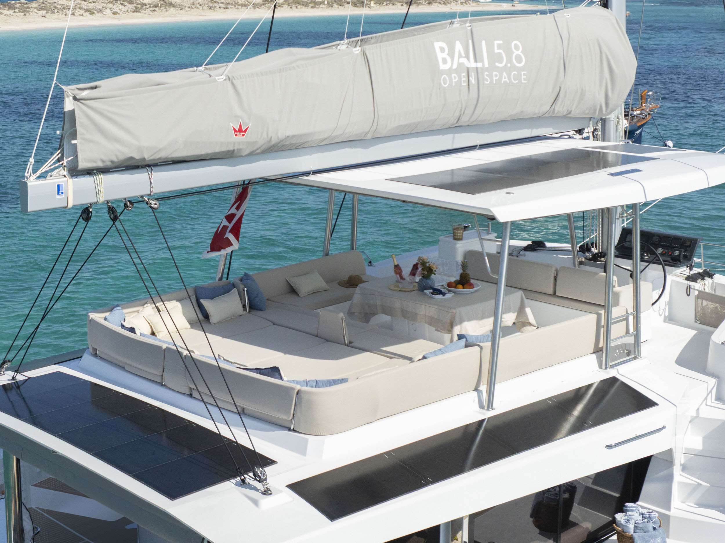 Charter Yacht ALISEI - Bali 5.8 - 4 Cabins - Ischia - Naples - Capri - Positano - Amalfi Coast - Italy