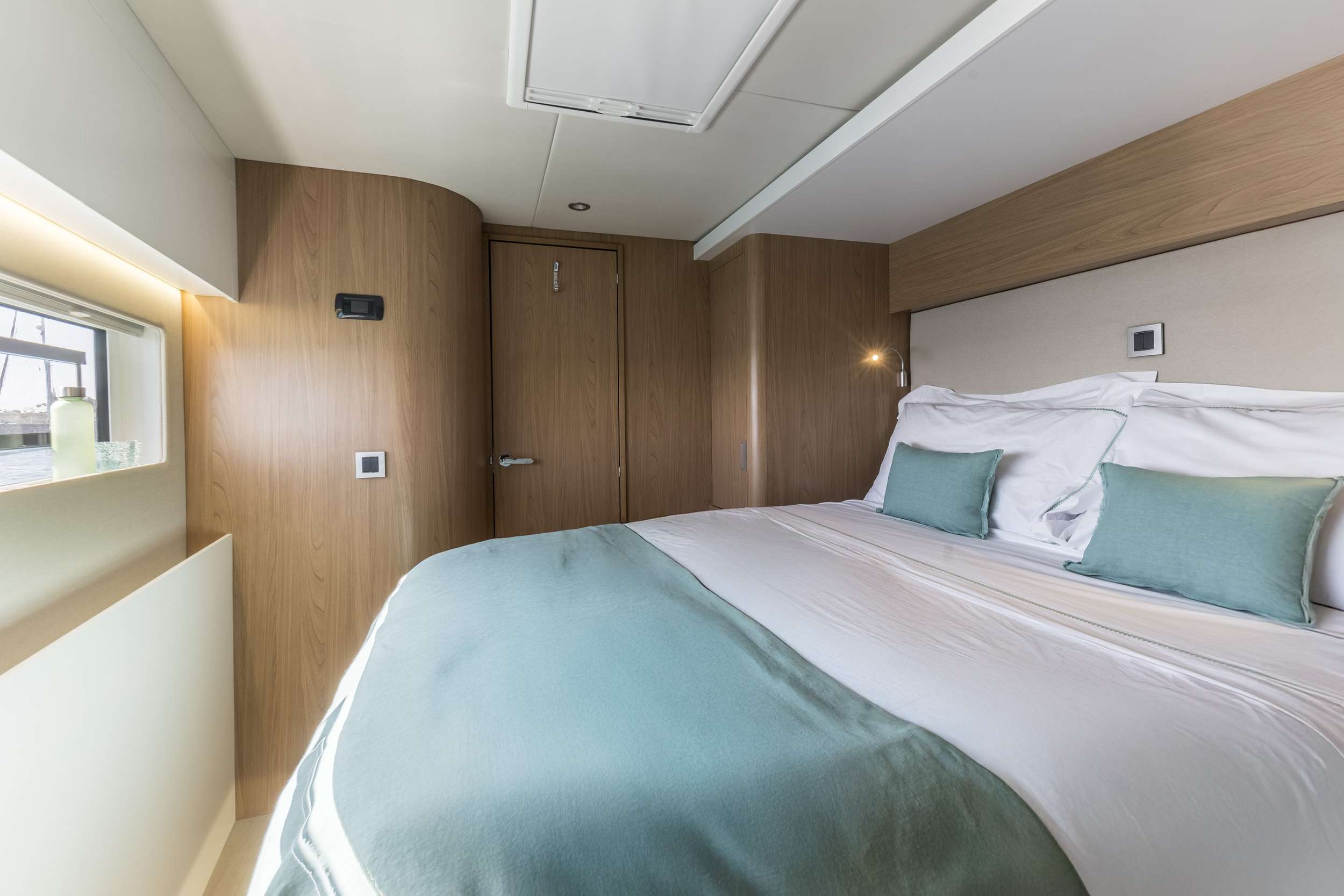 Charter Yacht ALISEI - Bali 5.8 - 4 Cabins - Ischia - Naples - Capri - Positano - Amalfi Coast - Italy