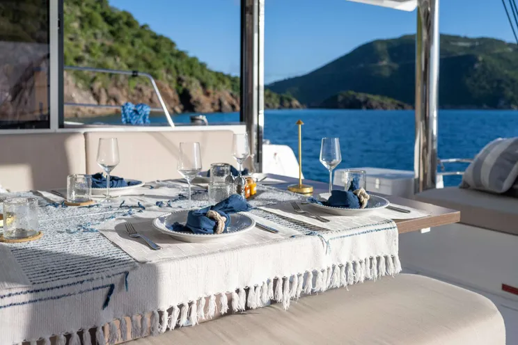 Charter Yacht ISLAND STANDARD TIME - Bali 4.8 - 4 Cabins - Tortola - Virgin Gorda - Anegada - British Virgin Islands - Caribbean