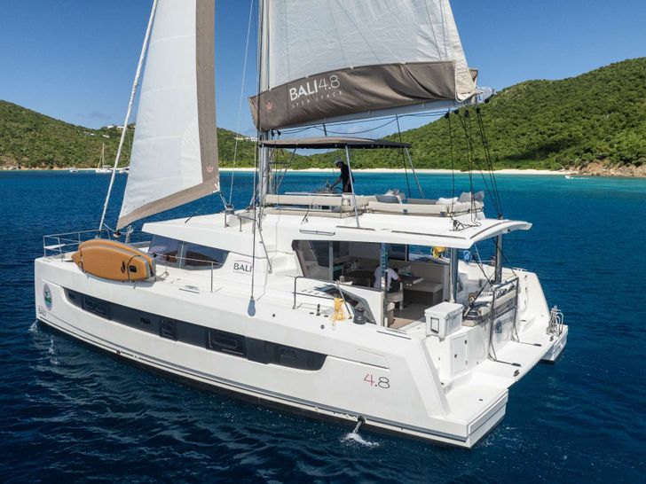 ISLAND STANDARD TIME Bali 4.8 - aft side profile ISLAND STANDARD TIME Bali 4.8 - aft side profile