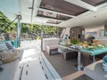 ISLAND STANDARD TIME Bali 4.8 - aft and saloon ISLAND STANDARD TIME Bali 4.8 - aft and saloon