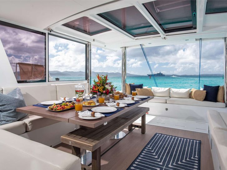 BELLE VIE Bali 4.8 - saloon BELLE VIE Bali 4.8 - saloon