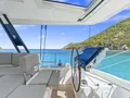 ADEONA Fountaine Pajot Alegria 67 - flybridge helm ADEONA Fountaine Pajot Alegria 67 - flybridge helm