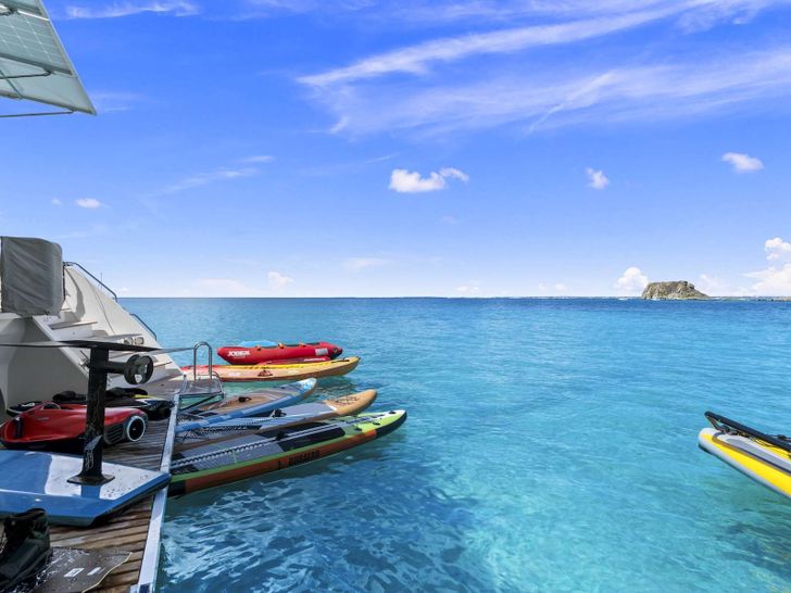 ADEONA Fountaine Pajot Alegria 67 - water toys ADEONA Fountaine Pajot Alegria 67 - water toys