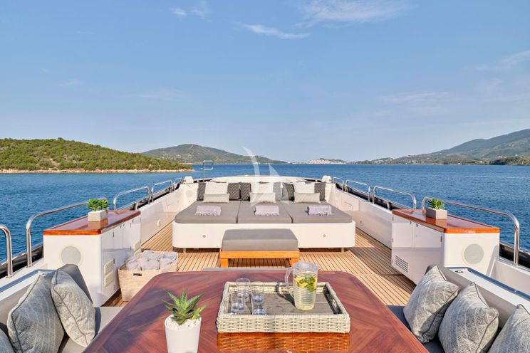 Charter Yacht ELEMENT - Cantieri di Pisa - 6 Cabins - Western Mediterranean